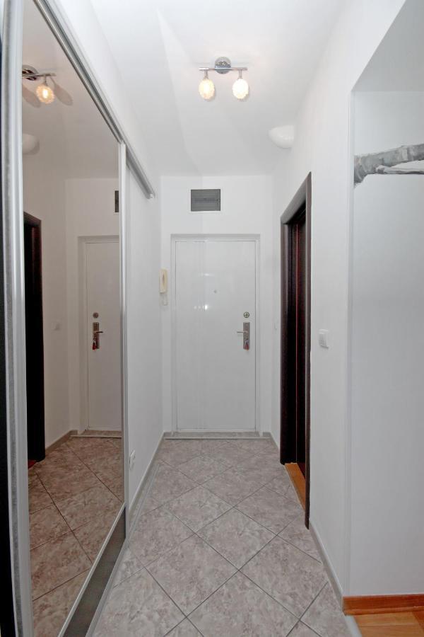 Apartment Lilly Belgrado Exterior foto